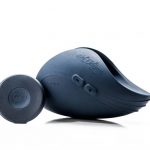 Side view of Pulse Duo and remote